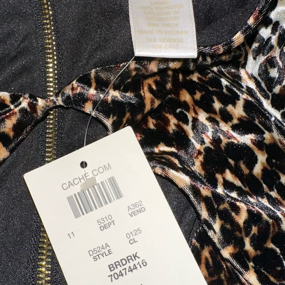 Cache Animal Print Long Sleeve Dress - Picture 12 of 13